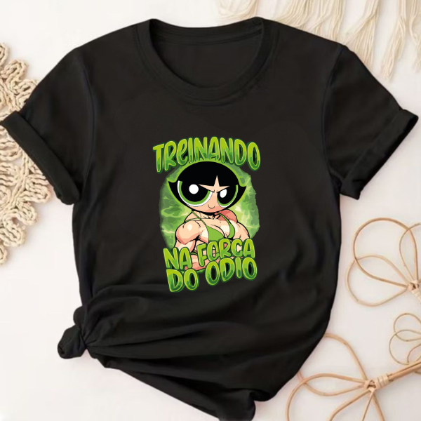 Camiseta Blusa Feminina T-Shirt Treino Academia Docinho Super Poderosas Tecido Leve e Confortável
