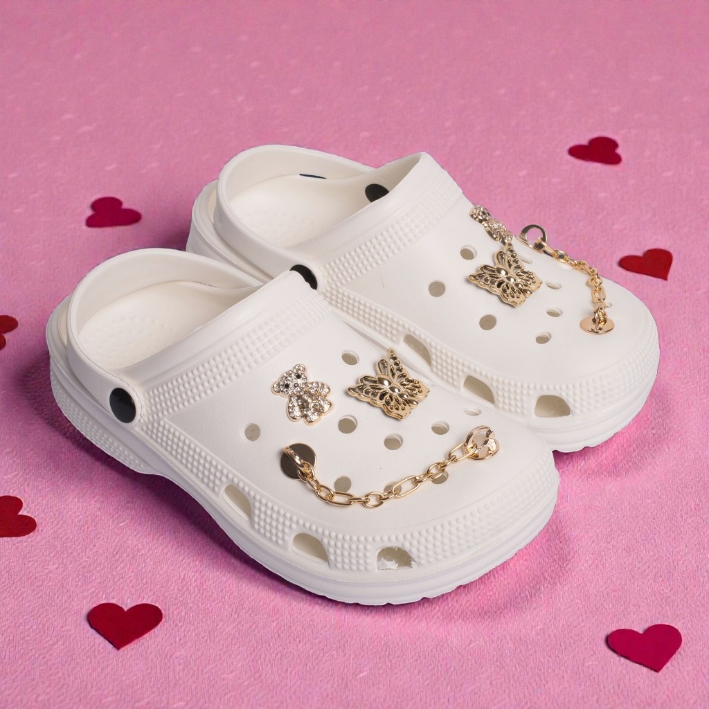 Sandália Infantil Babuche Luxo Com enfeite Leve Confortável Modinha em Oferta na Shopee