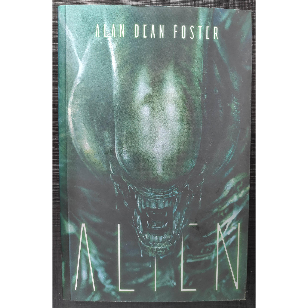 Alien - Alan Dean Foster - Editora Aleph