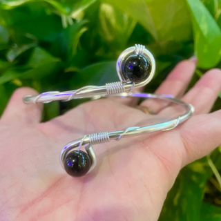 🖤Bracelete Ônix Místico Proteção Não Oxida Hippie Moderno na sua Medida Prata ou Dourado🖤 em Oferta na Shopee