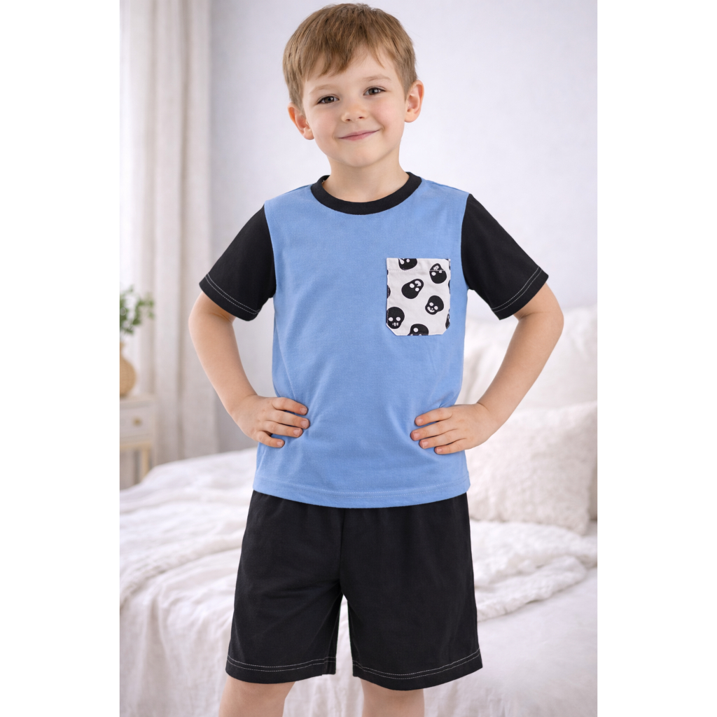 Conjunto Camiseta Bolso Caverinha \ Bermuda Preta(tamanho 2)