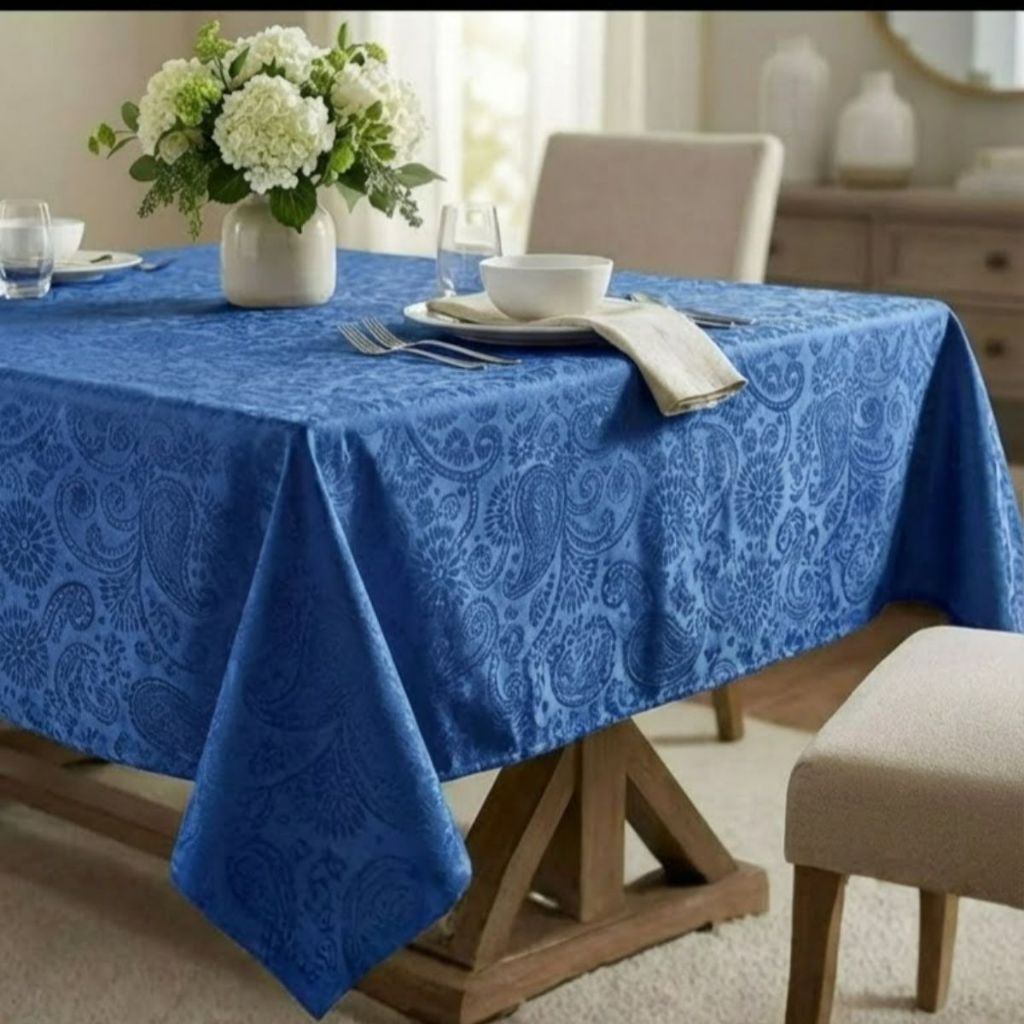 Toalha de Mesa Jacquard 4 Lugares 1,40m X 1,40m