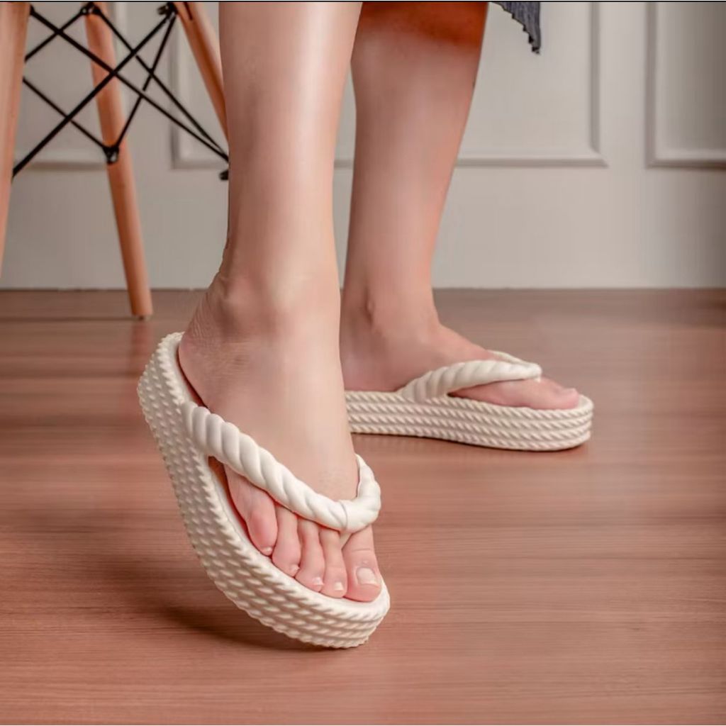 Chinelo Plataforma Nuvem Feminino – Super Conforto, Leve e Antiderrapante