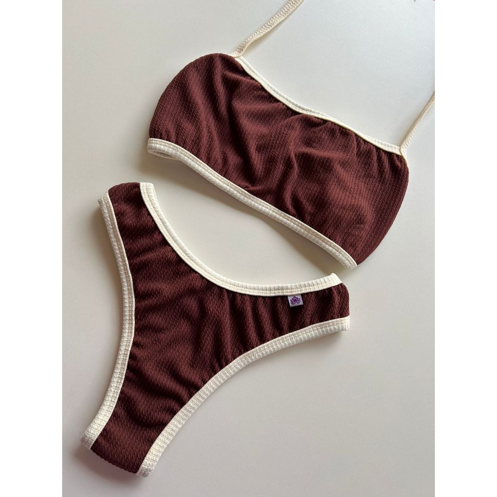 Biquíni Americano Marrom e Creme Bicolor, Top 2 em 1, Semi Fio Asa Delta em Oferta na Shopee
