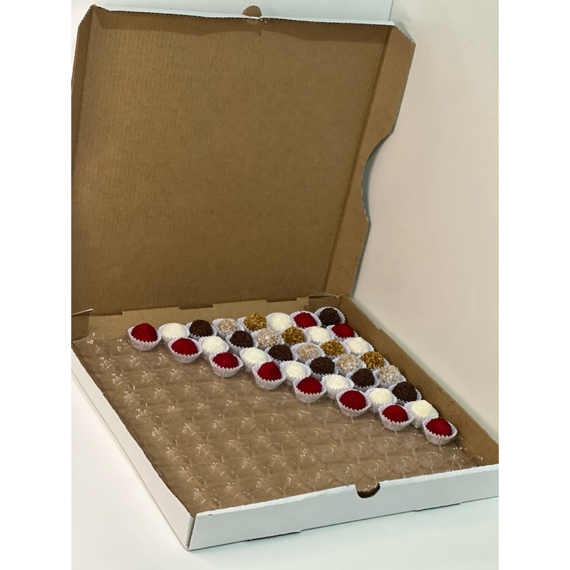 Berço de Acetato para Docinhos 100 Cavidades | Forma para Chocolate e Brigadeiro