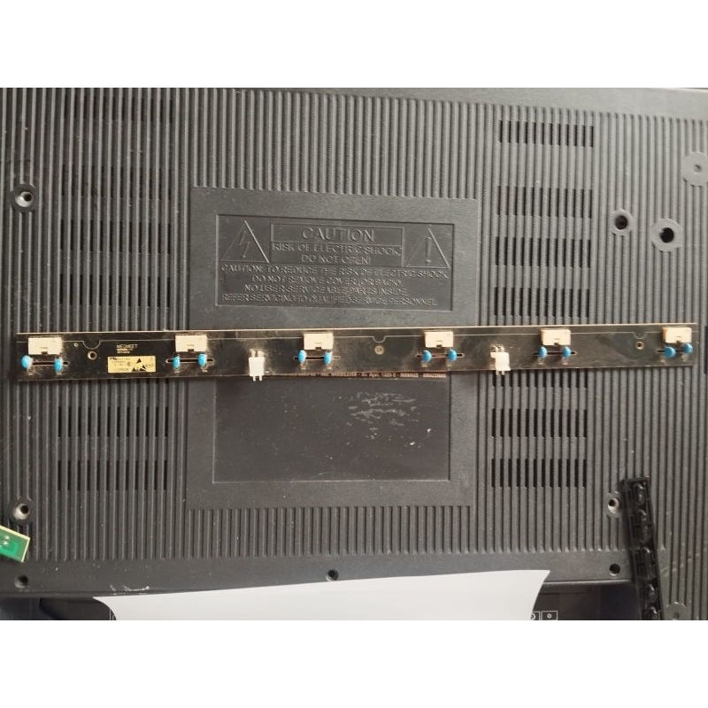 Placa Teclado Sensor IR TV CCE LCD 42” Stile D42 – Receptor Controle + Botões