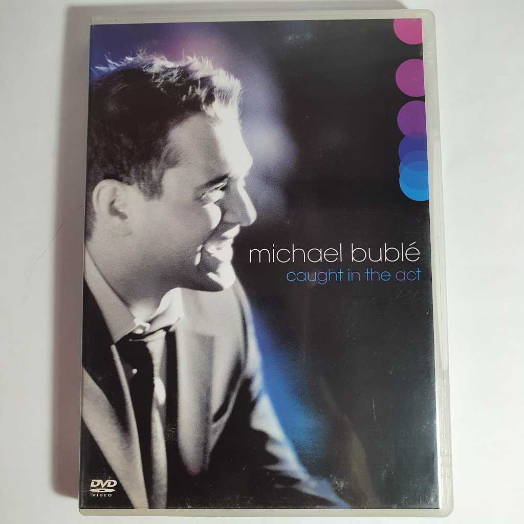 DVD Michael Bublé – Caught in the Act – Show / Jazz / Pop – Duplo CD e DVD– Original - Music