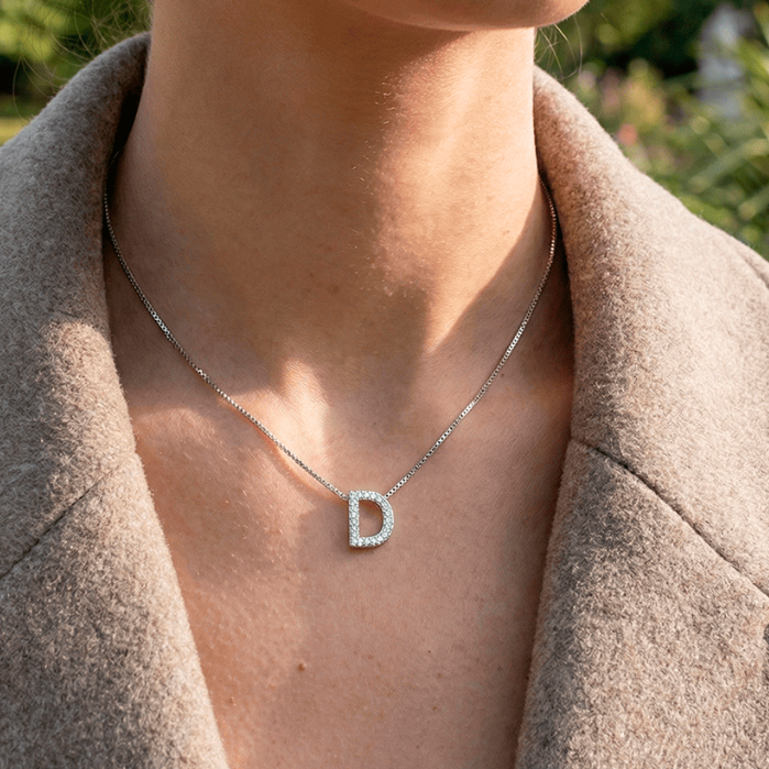 Corrente Inicial Banhado Prata 925 com Pingente Letra com Pedras