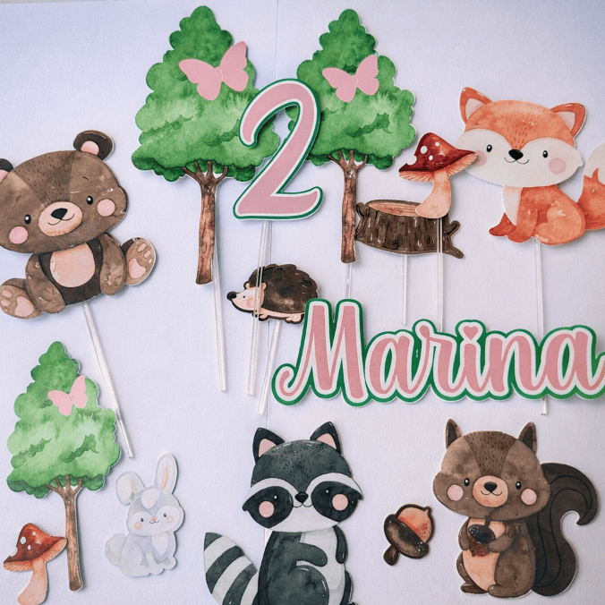 Topo de Bolo Personalizado Bosque Encantado ✨ Topper | Mesversário, Aniversário, PERSONALIZADO Nome + Idade!