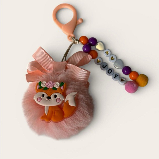 Chaveiro para mochila vários personagens / Chaveiro personalizado com nome /Chaveiro Pompom Criativo