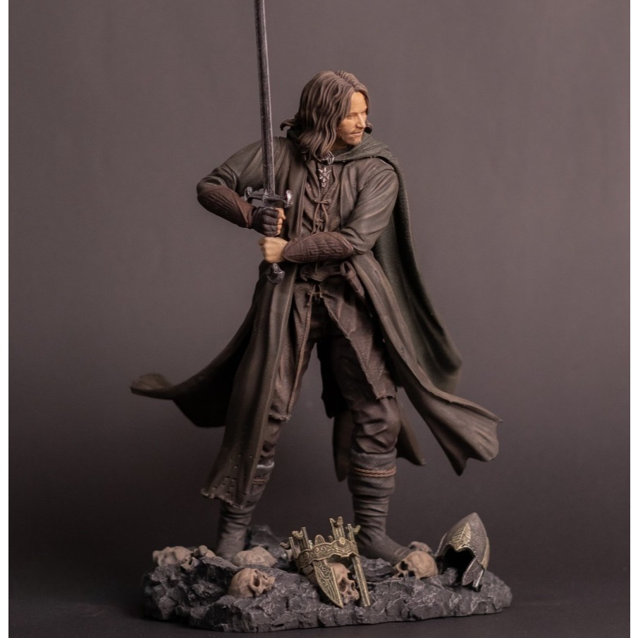 Estátua Aragorn Senhor dos Anéis em Resina – Action Figure Boneco Colecionável Rei de Gondor