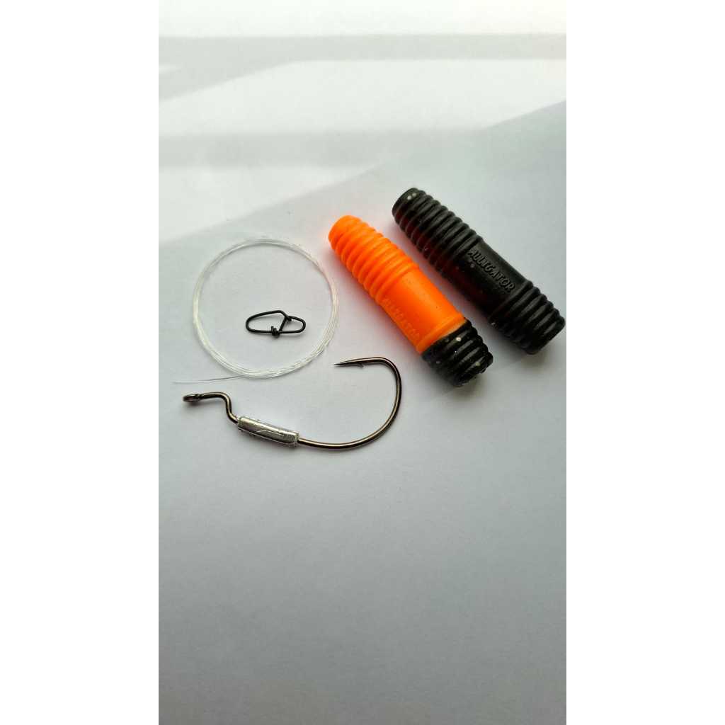Kit 2 Isca Artificial Soft Charutinho da Alligator + 1 anzol lastreado + 1 m Fluorcarbono + Snap
