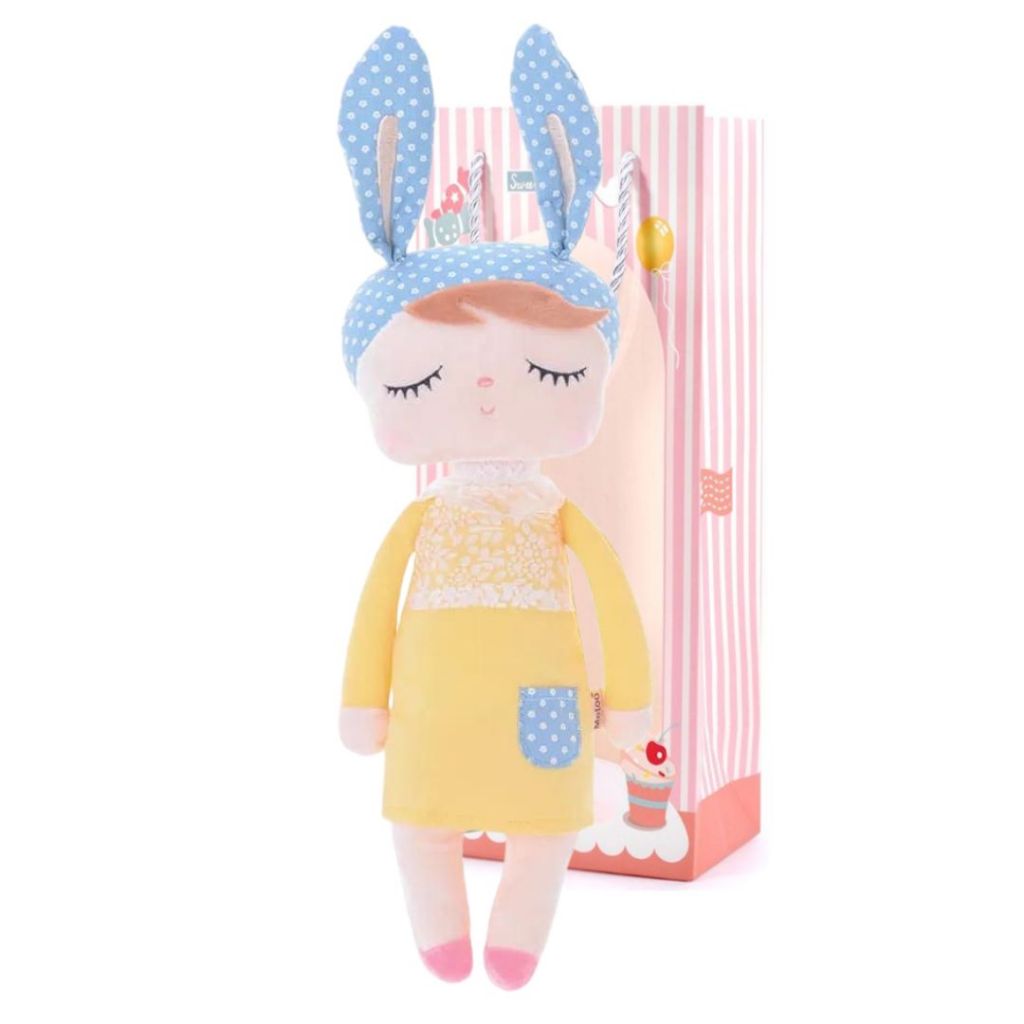 BONECA CLÁSSICA METOO DOLL ORIGINAL ANGELA CLÁSSICA AMARELA COM SACOLA
