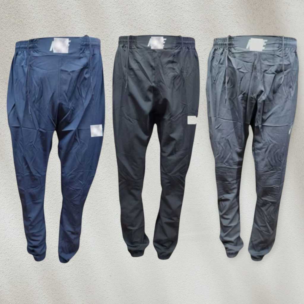 Calça Sport Jogger Tactel Com Elastano Impermeavél  Premium Com 3 bolsos em Oferta na Shopee