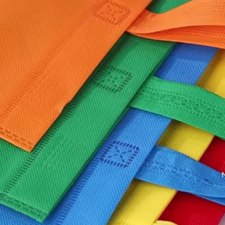 100 Sacolas Tnt Evento Mercado Ecobag Soldada Gramatura 80g com Alça Envio Full em Oferta na Shopee