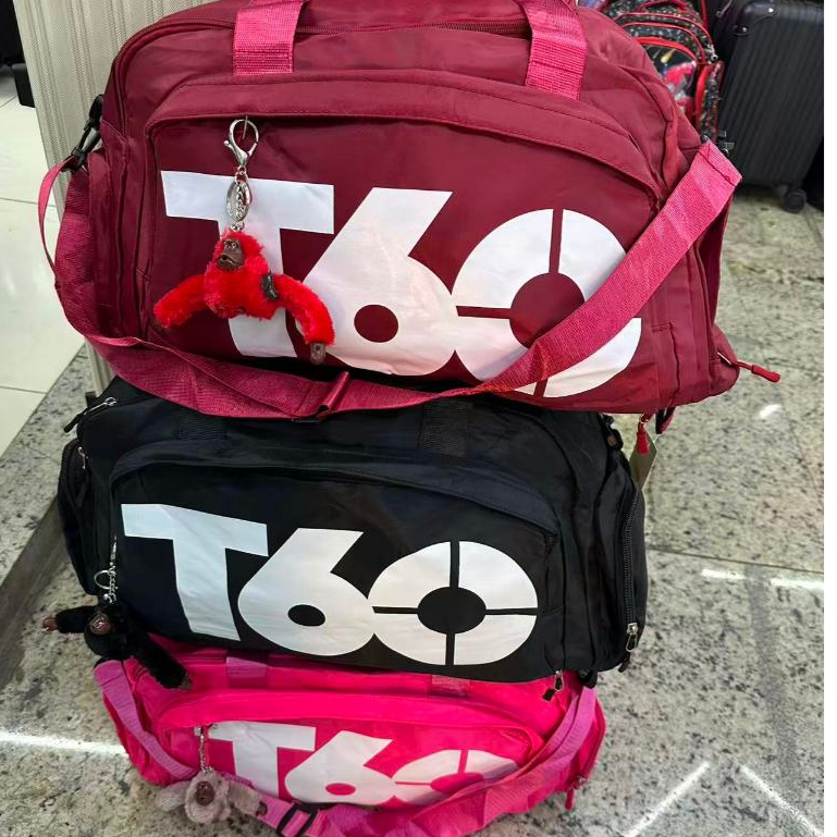 Mochila Bolsa Impermeável 3 Em 1 Para Treino Esportes Academia E Viagens com chaveiro