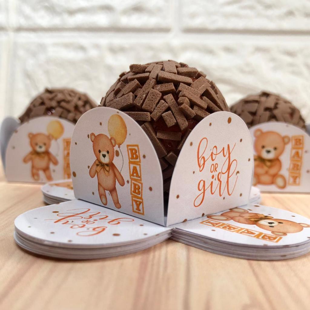 Forminhas de Doces 4 Pétalas Ursinho Bege Neutro Festa Revelação, Chá de Bebê, Aniversário, Brigadeiro, Beijinho