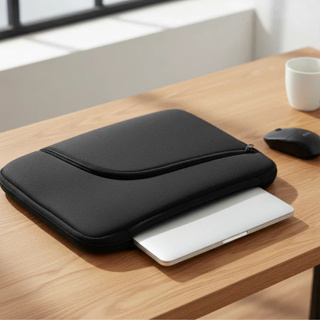 Capa para Notebook Acolchoada Preta com Zíper Reforçado, Alça de Mão e Proteção Ideal para Transporte Diário em Oferta na Shopee
