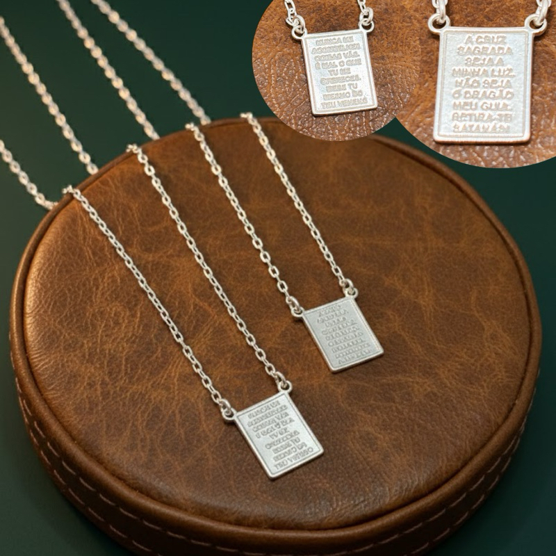 Escapulário Prata 925 com Oração Gravada Religioso e Elegante