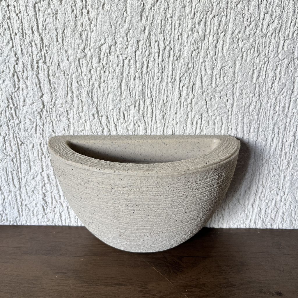 Imagem Vaso Decorativo Parede Polietileno Tamanho P Medidas 12cm X 20cm X 10cm