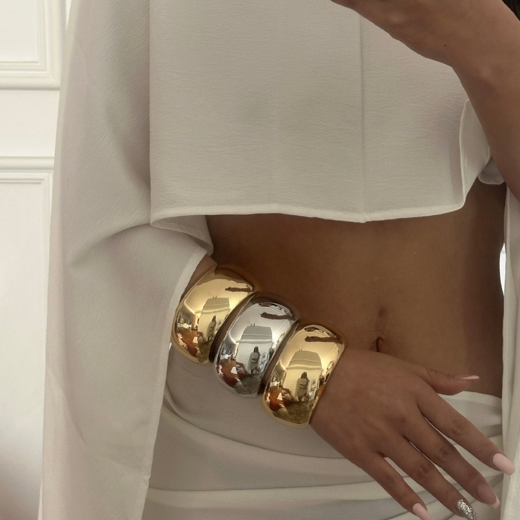 Braceletes Largos Dourado e Prateado Feminino | Kit 2 Peças | Estilo Minimalista Luxo em Oferta na Shopee