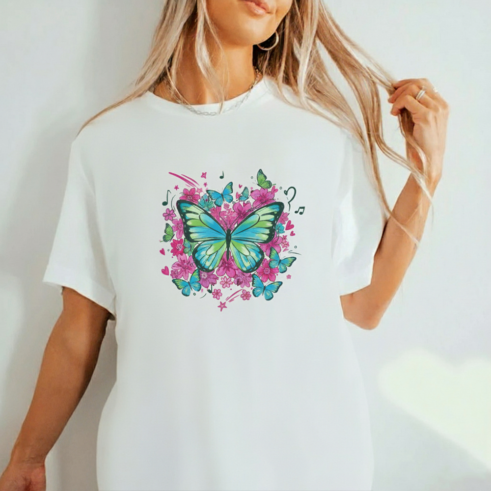 T-shirt Feminina Borboleta Azul Camiseta Branca Estampada Moda Casual Verão Blusa Básica Confortável Dia a Dia
