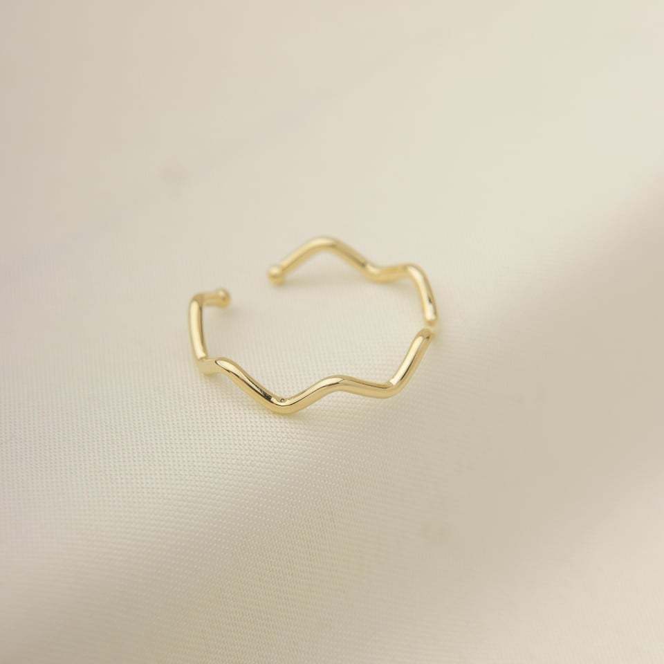 Anel Ajustável Feminino Ondas, Minimalista Delicado e Elegante, Uso Diário, Banhado a Ouro 18k