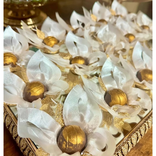 Forminhas para doces finos modelo borboleta em Oferta na Shopee