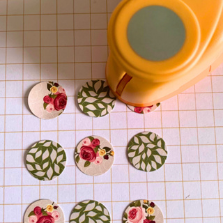 Furador Mini Círculo Liso 1,5cm Colcha de Retalhos em Oferta na Shopee