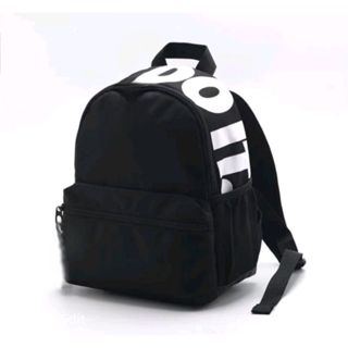 Mochila Escolar Unissex Preto e Branco - Espaçosa, Resistente e Compartimento para Garrafinha Ideal Para o Dia Dia em Oferta na Shopee