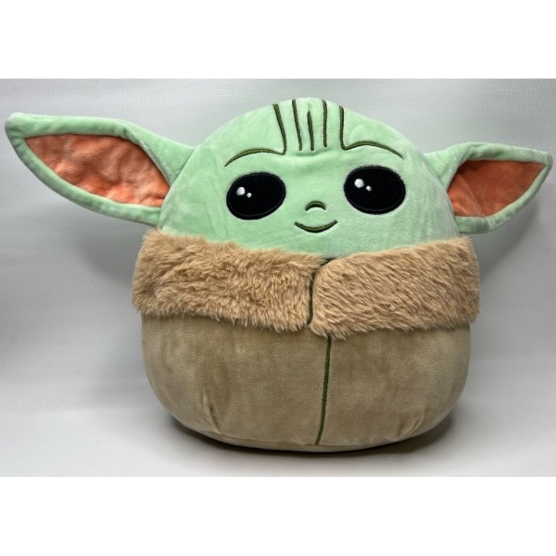 Pelucia Yoda Squishmallows 22 cm