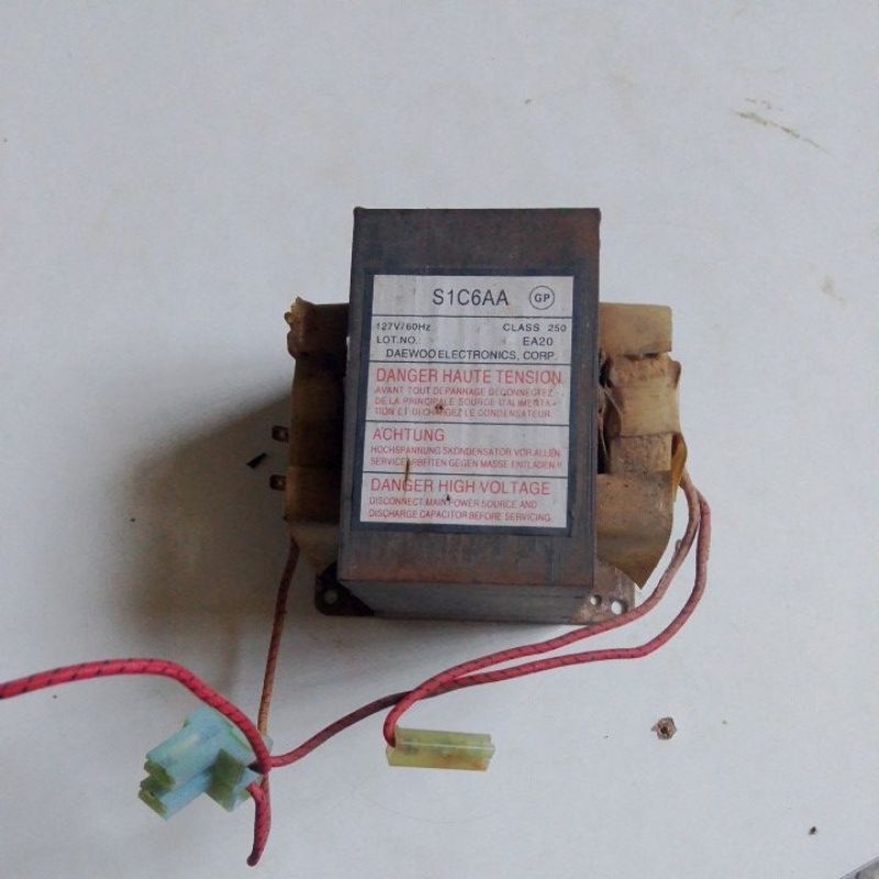 Transformador alta tensão micro-ondas(S1N6AA)220V
