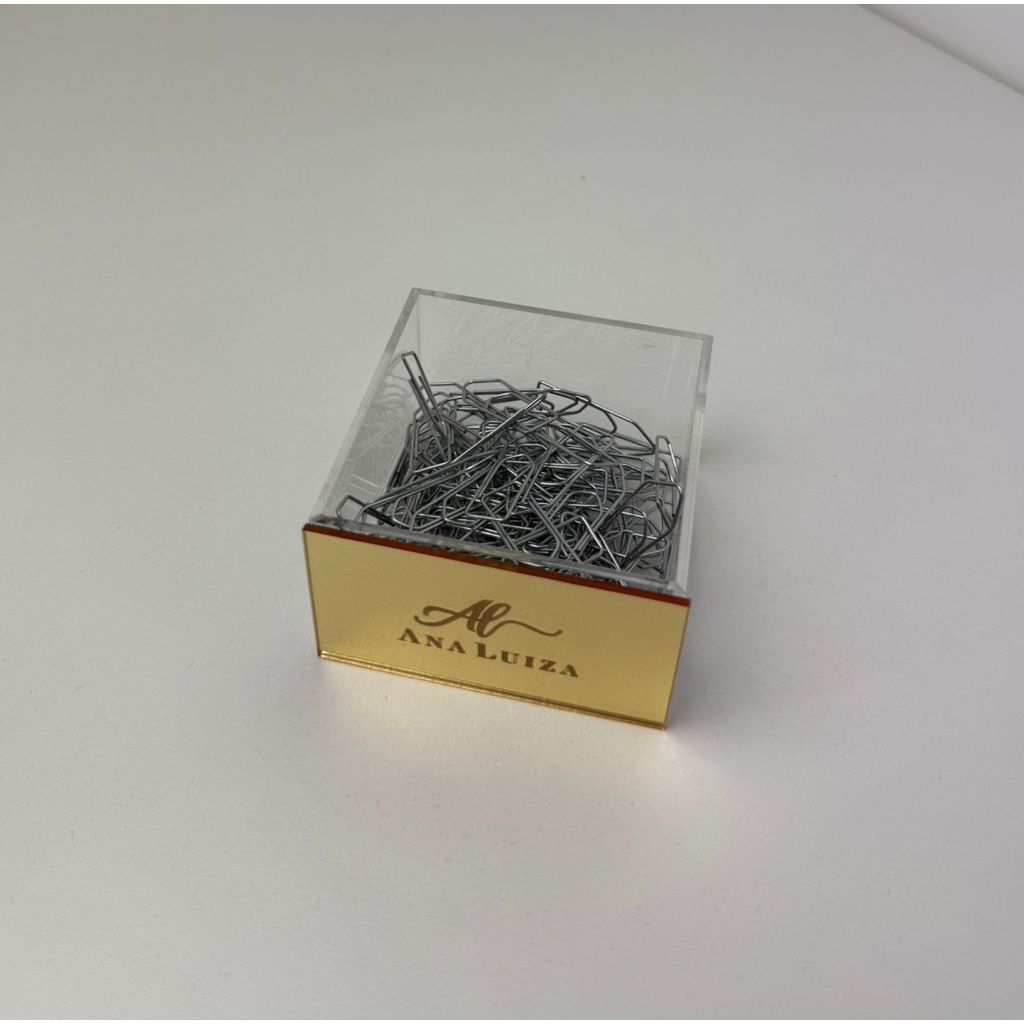 PORTA CLIPS ELEGANCE ORGANIZADOR DE ACRÍLICO PERSONALIZADO 7X7X4 em Oferta na Shopee