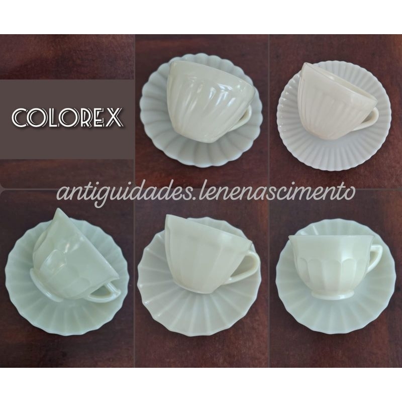 XÍCARA ANTIGA EM VIDRO OPALINO COLOREX - VENDIDAS SEPARADAS