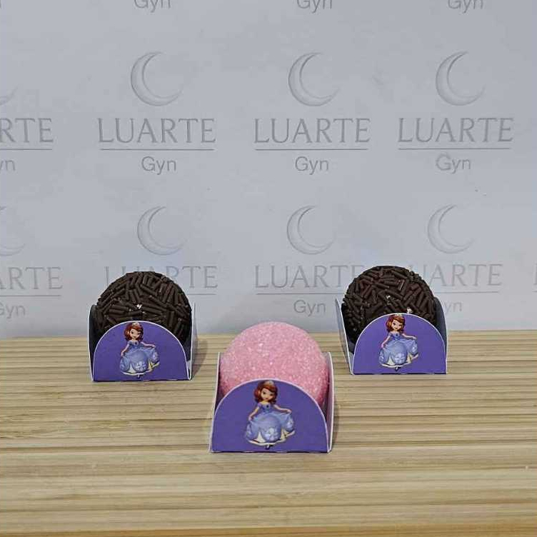 Forminhas de Docinhos Brigadeiro 4 Pétalas PRINCESA SOFIA | Festa Infantil Personalizada