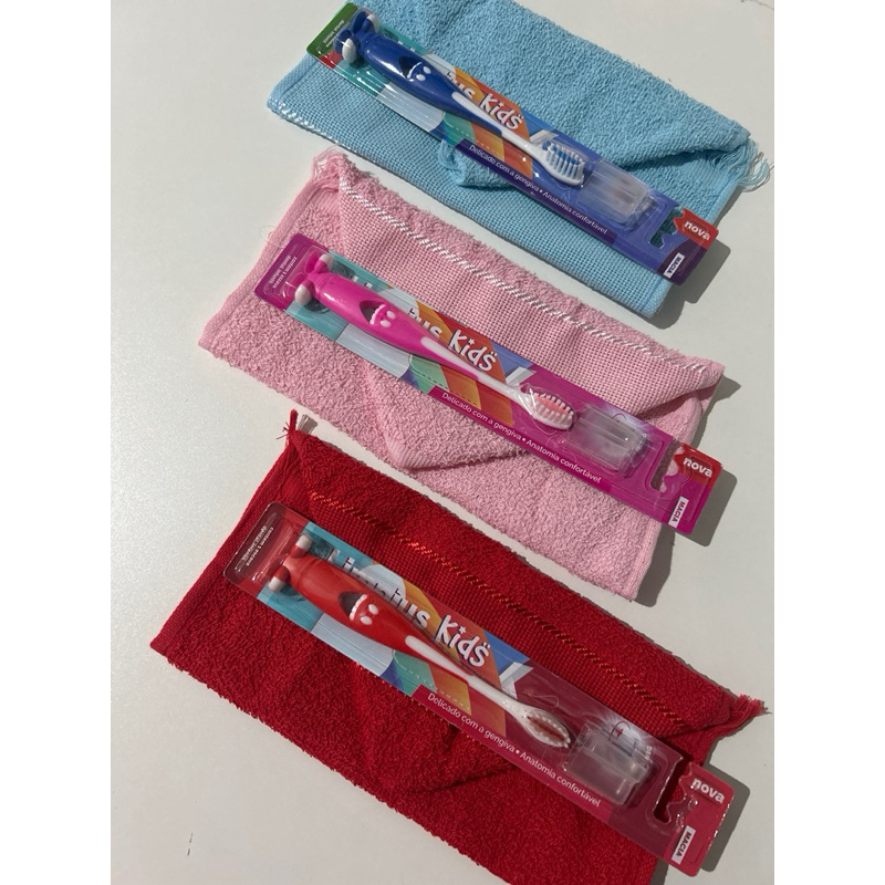 Kit Escova de Dente com Toalhinha de Rosto | Kit Escolar Infantil | Kit Higiene Escolar e Creche | Toalhinha de Boca