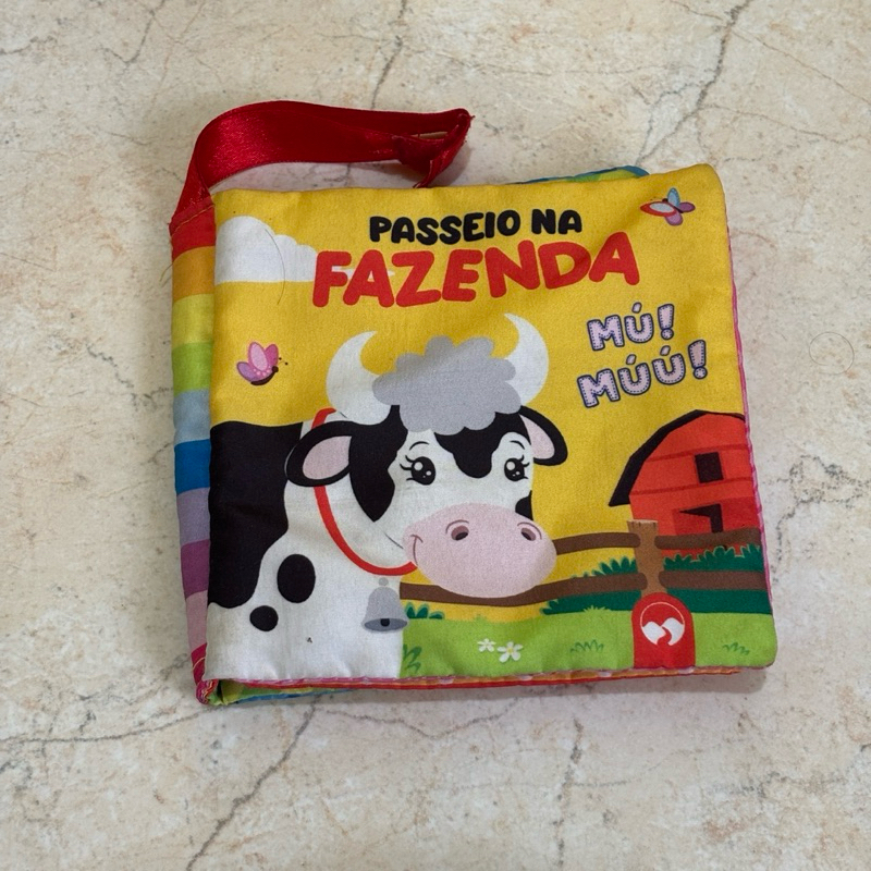 livro pano tecido sensorial bebê infantil, passeio na fazendinha, usado
