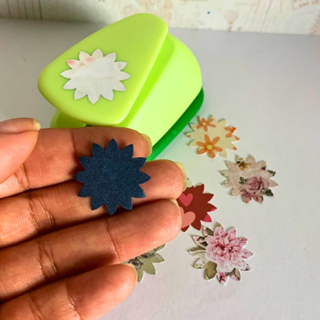 Furador Flor Girassol 2,5cm para papel Scrapbook e Art Journal Colcha de Retalhos Tamanho Colagens Cartões Lembrancinha em Oferta na Shopee