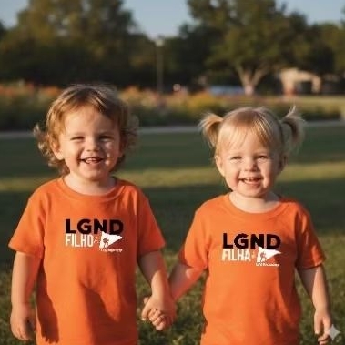 camiseta filho ou filha de legendário laranja em Oferta na Shopee