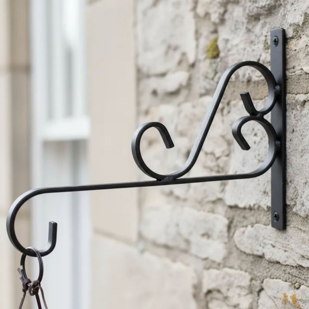 Suporte Ferro G20 Rústico Gancho ideal P/ Jardim Pendurar Plantas Flores Samambaia Xaxim Vasos em Oferta na Shopee