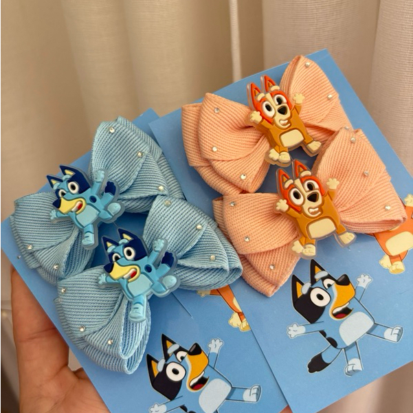 Parzinho Bluey e Bingo - lacinhos aniversário - lembraça temática