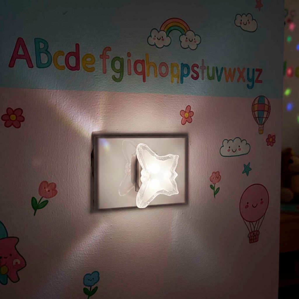 Abajur De Tomada Led Borboleta Infantil Bivolt Luz Noturna Mini Luminária Decoração
