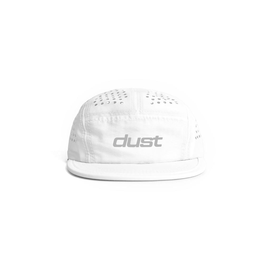 Boné 5-Panel Performance AirTech Branco Esportivo Aba Flexível Steetwear Strapback Dust Company