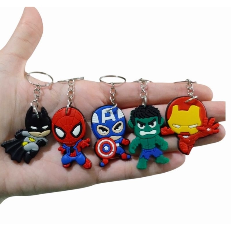 Chaveiro Heróis - kit 10/25  lembrancinha Heróis - chaveiro homem aranha/ mulher maravilha/ desenhos em Oferta na Shopee