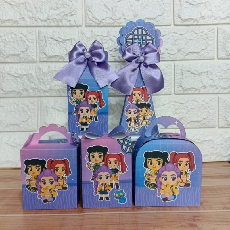 PEGUE E MONTE Personalizados Guerreiras do KPOP CUTE Lembrancinha Festa Aniversário