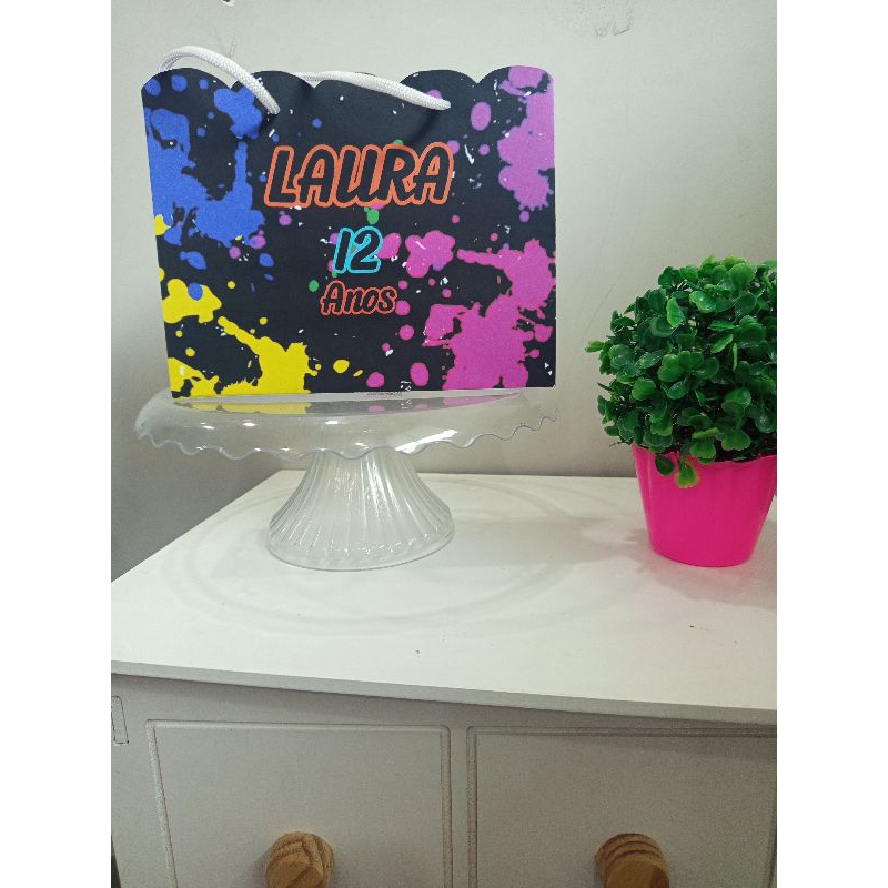 SACOLINHA PERSONALIZADA PARA LEMBRANCINHA DE FESTA TEMA NEON PEGUE E MONTE