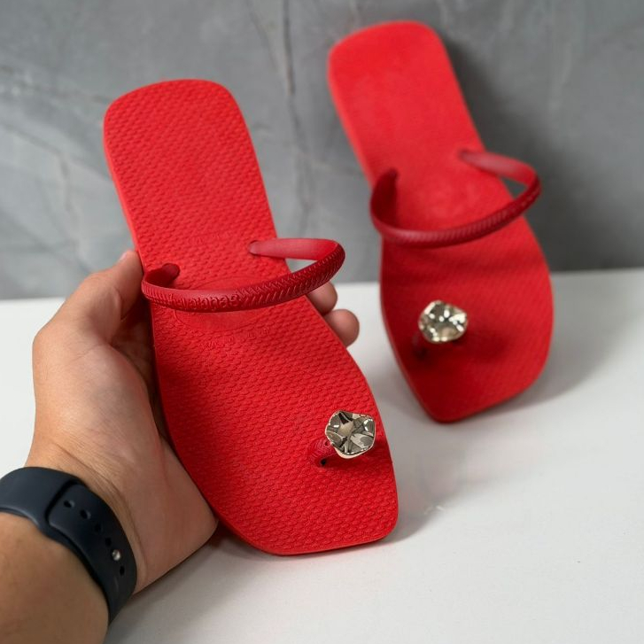 LANÇAMENTO 2026 sandalia feminina chinelo salto tratorado envio imediato super confortavel leve para o dia a dia