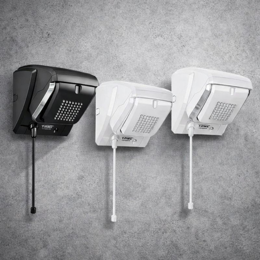 Ducha Chuveiro Quente Compacta Eletrônica 127v/220v Fame