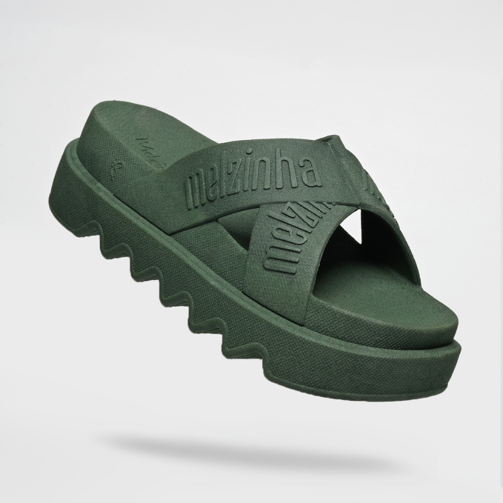 Sandália Slide Plataforma Tratorada 2 Tiras Feminina