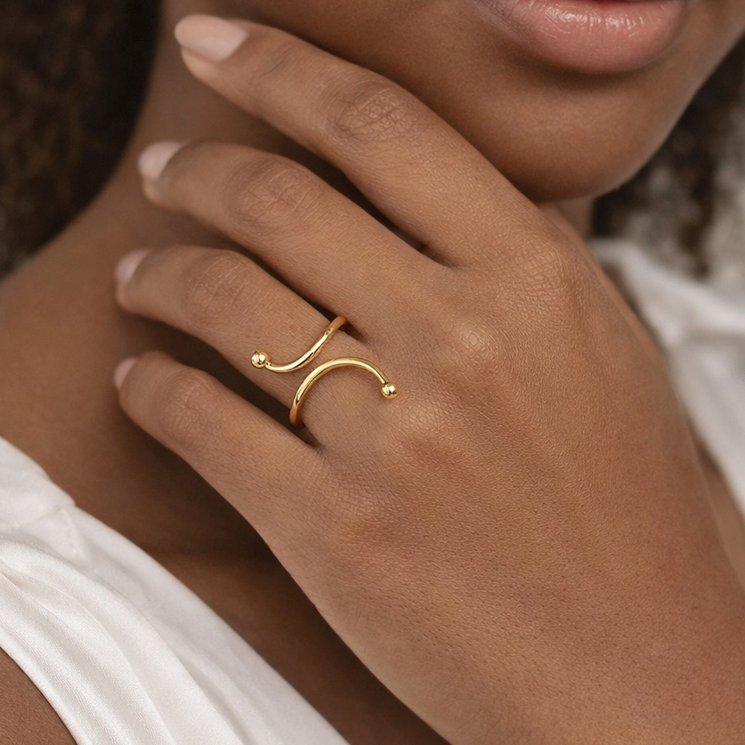 Anel Aberto Feminino Regulável Dourado Minimalista Básico com Garantia Folheado a Ouro 18k